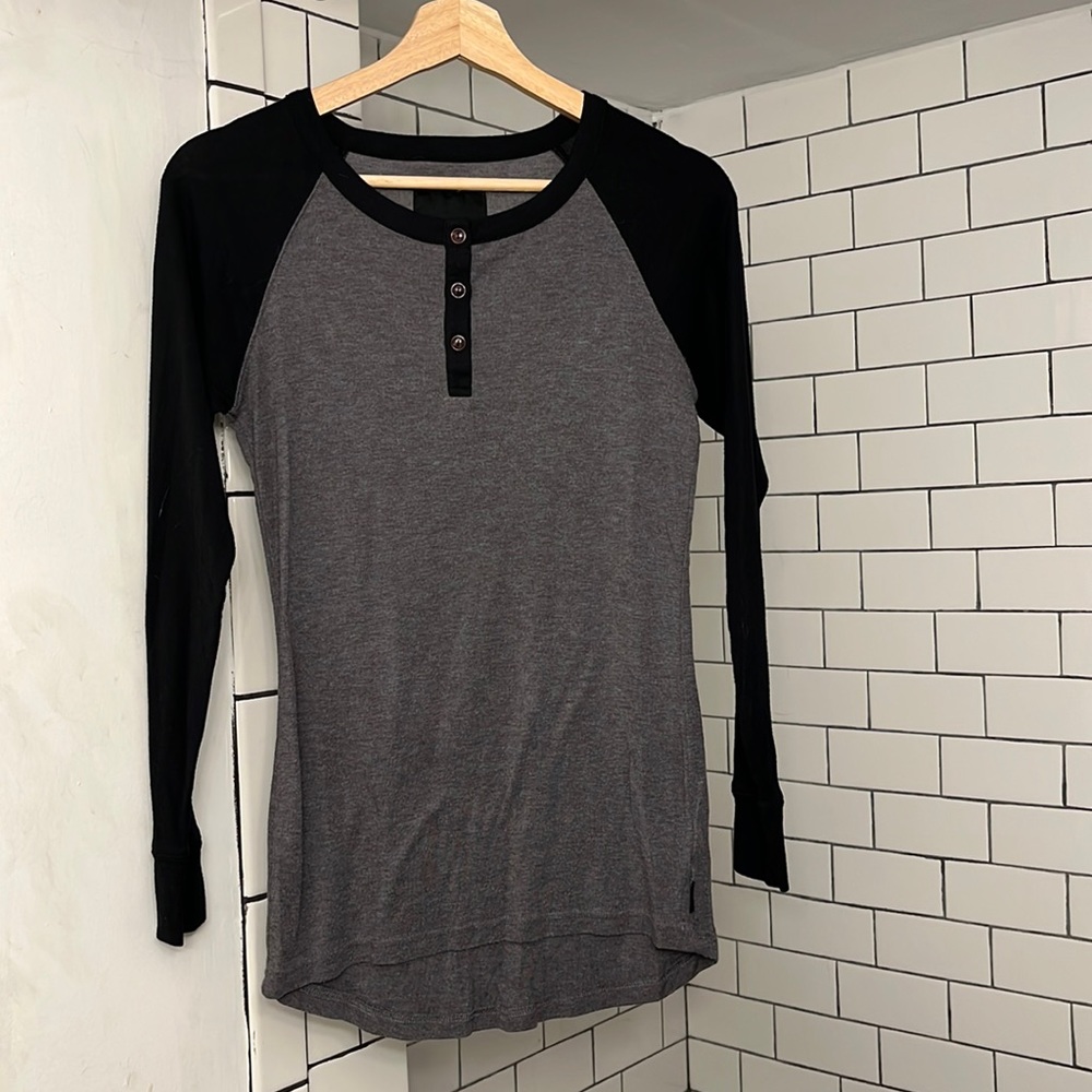 Burton shirt